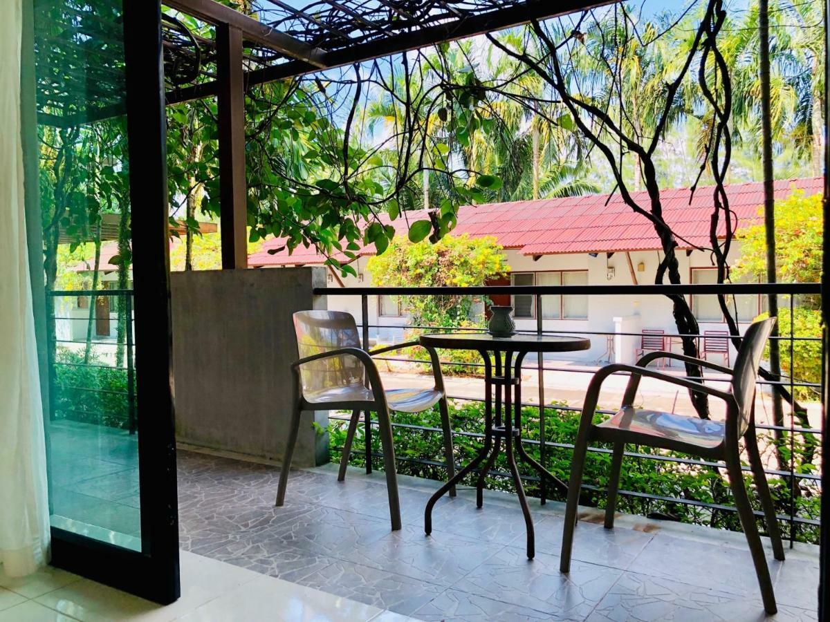 Wassana Sitdharma Guesthouse Trang Εξωτερικό φωτογραφία