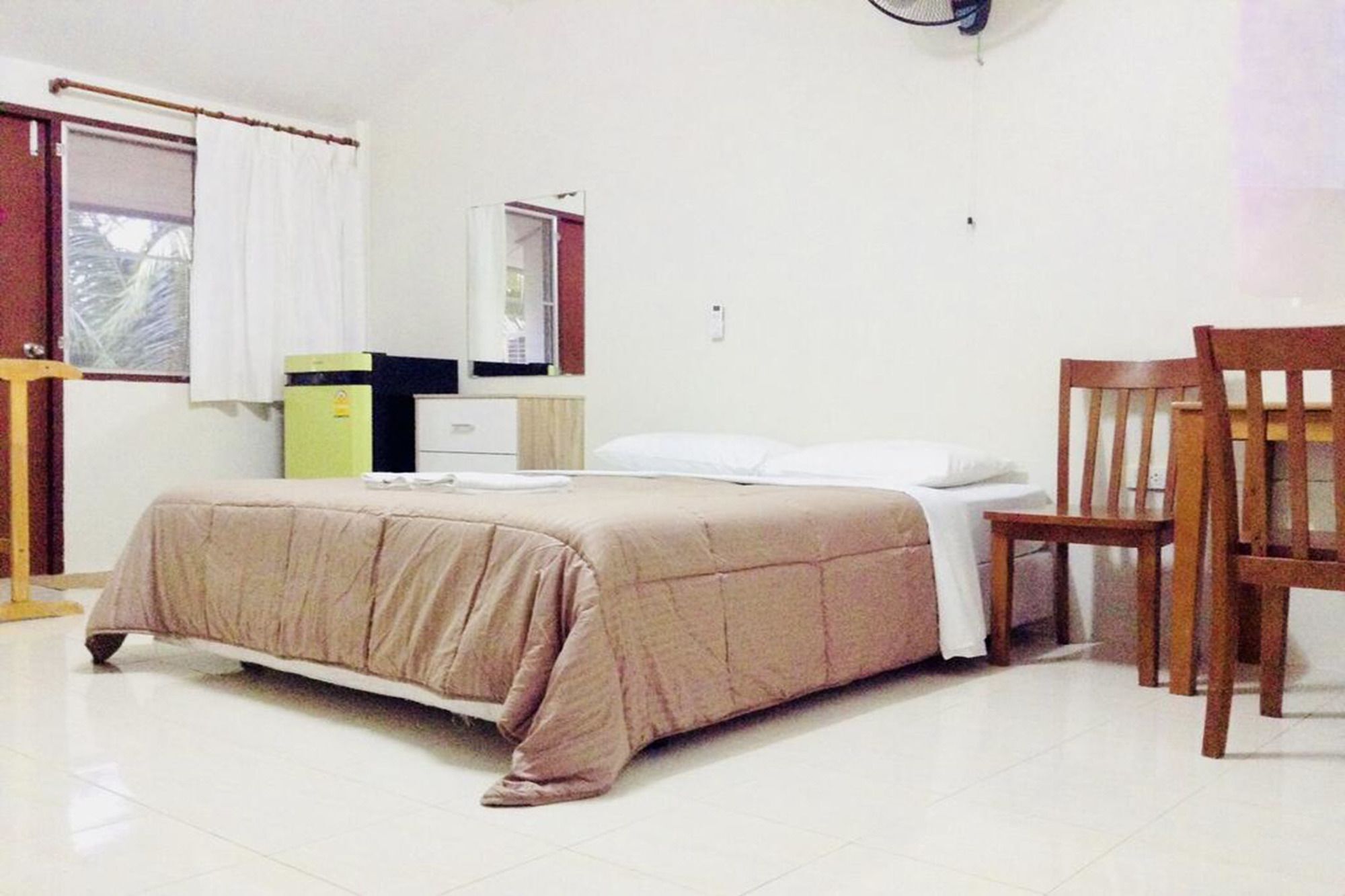 Wassana Sitdharma Guesthouse Trang Εξωτερικό φωτογραφία